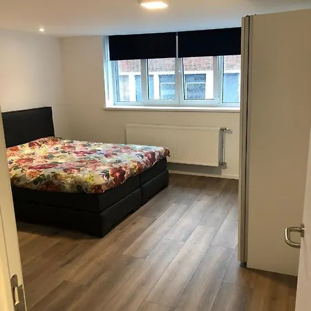 Sint Andries Duplex Appartement *